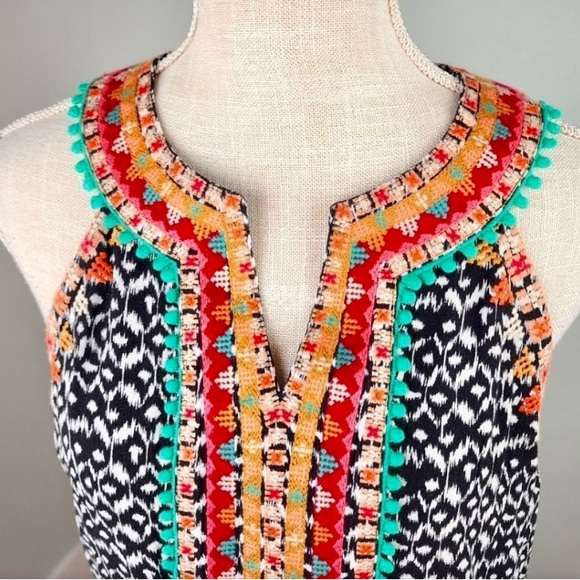 Gorgeous Scoop-Neck colorful Embroidered THML Rayon Latin- feeling summer dress - Picture 2 of 9